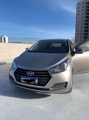 HYUNDAI HB20 1.0 COMFORT PLUS 12V FLEX 4P MANUAL